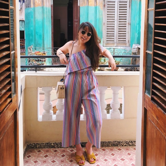 Meet your Posher, Rebekah - Picture 3 of 4